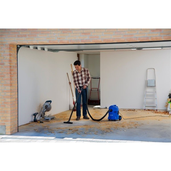 Nilfisk Buddy II 12 száraz-nedves porszívó 