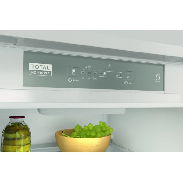 Whirlpool WHC18T322 Beépíthető alulfagyasztós hűtőszekrény